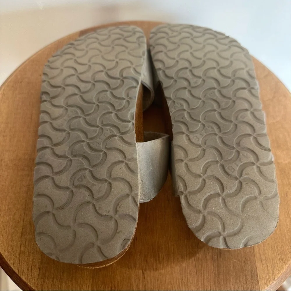 Birkenstock Papillio Florida Silver Sandal Womens Size  39 US 8 Triple Strap - Picture 10 of 11